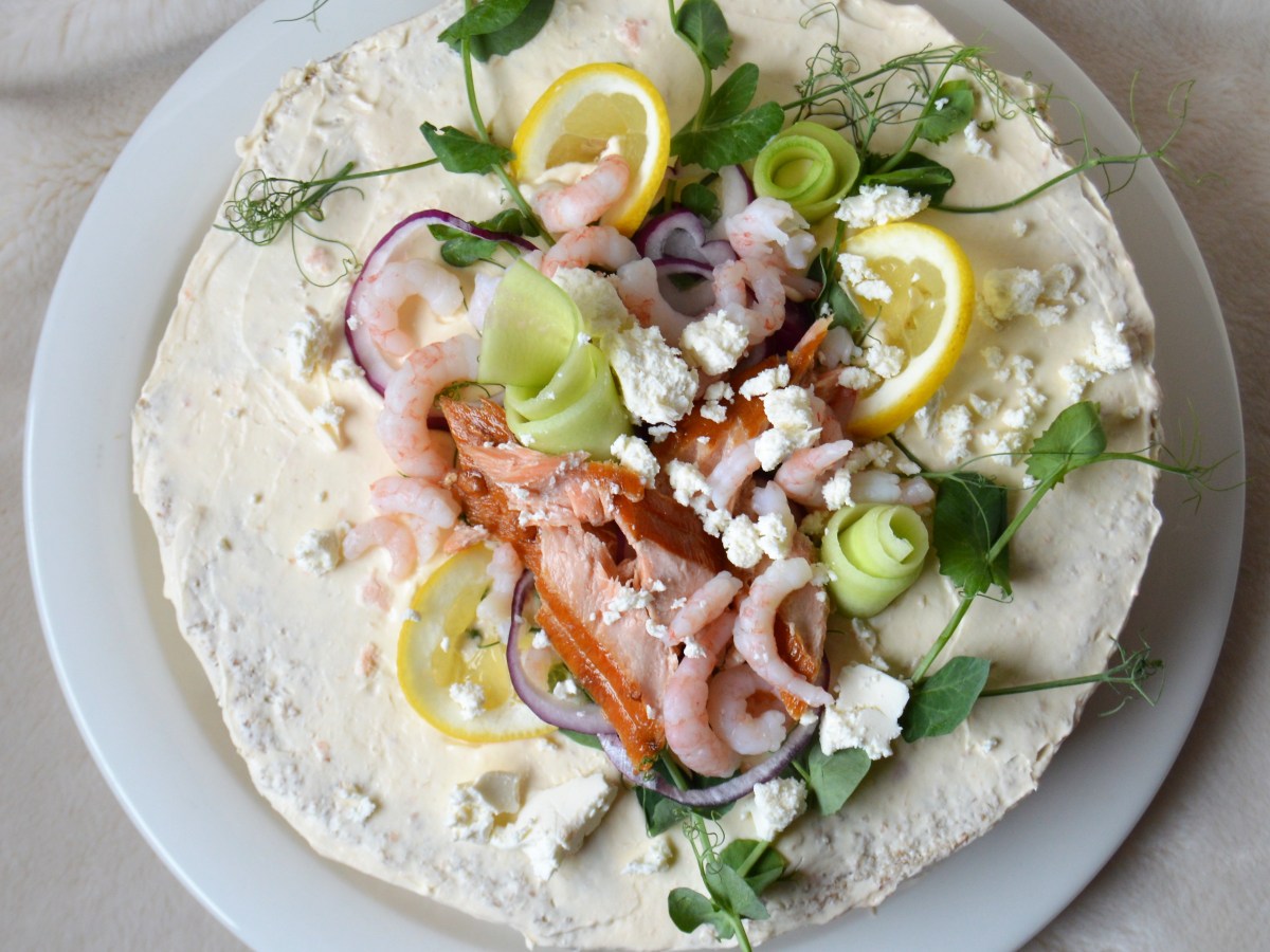 Tyttösen nakkilalainen savulohikakku